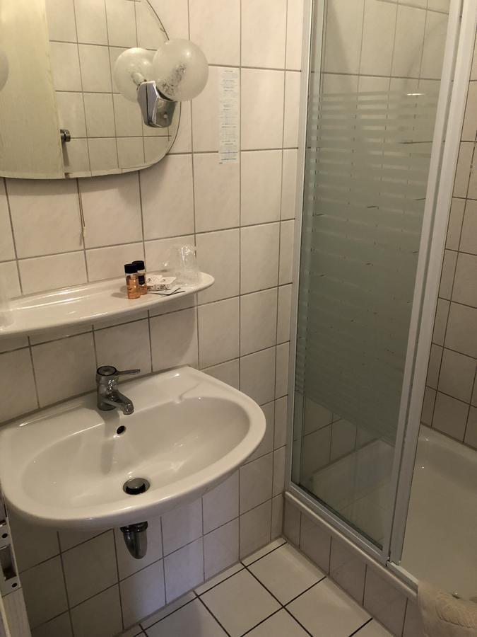 Hotel Darmstaedter Hof Magonza Esterno foto